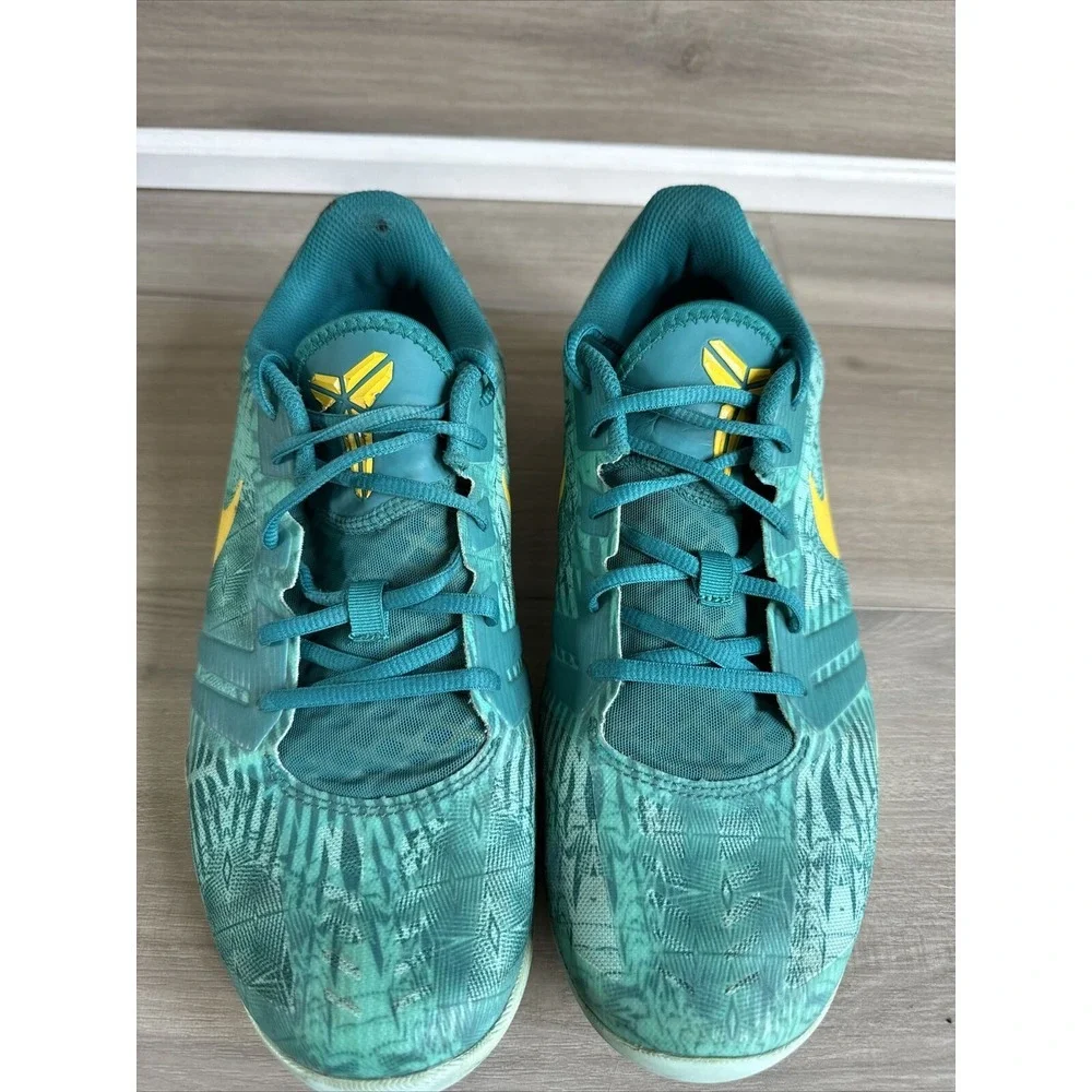 Nike KB Mentality 